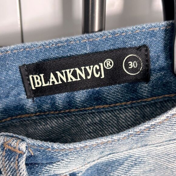 Blank NYC Blue Distressed Jean Shorts - NWT - Sz 30 - Picture 2 of 5